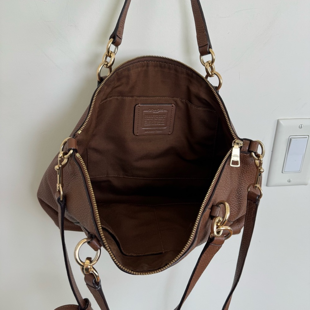 Coach Kelsey Brown Pebbled Leather Double Handles
Zipper Closure Satchel Bag - Picture 8 of 11